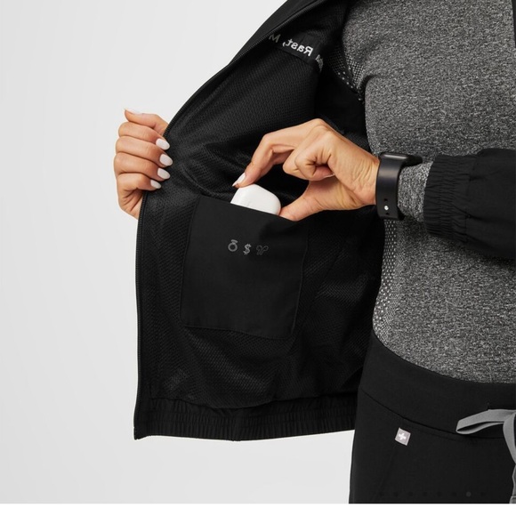 Figs Sydney Scrub Jacket - Picture 3 of 8